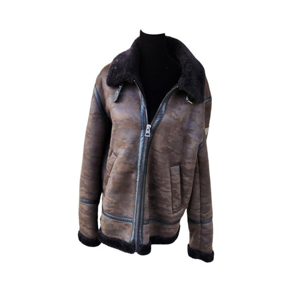 GUESS Camo Faux Leather Sherpa-Lined Aviator Jacket - Size M - Picture 4 of 4